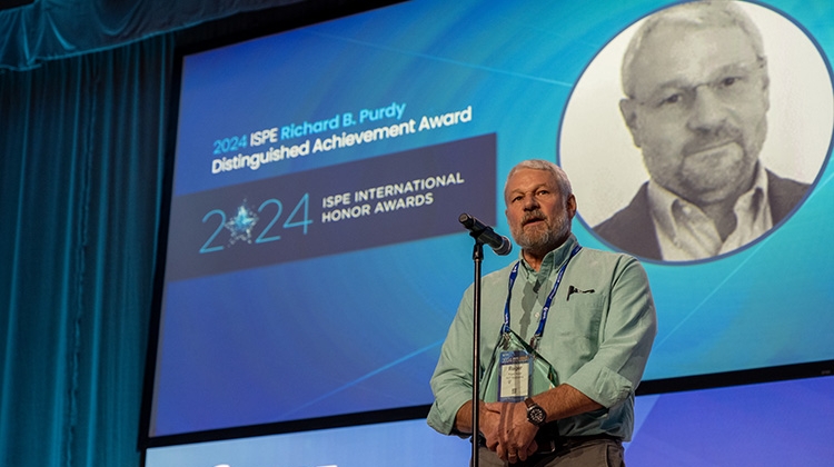 Roger Nosal Recognized with the Richard B. Purdy Distinguished Achievement Award for His Impact on ISPE and the Global Pharmaceutical Industry