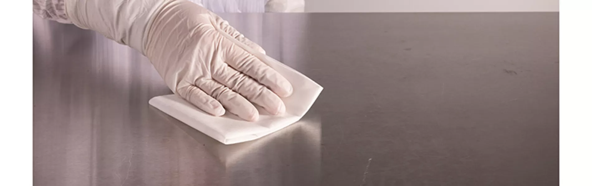 Proper Cleanroom Wiping Techniques
